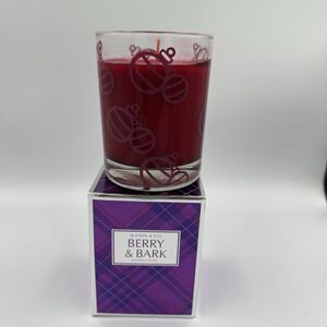 SLATKIN & Co.~Bath & Body Works "BERRY & BARK" 9.5 oz. Candle ~ NEW IN BOX
